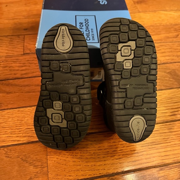 Stride Rite (Mary Jane’s) - Picture 6 of 8